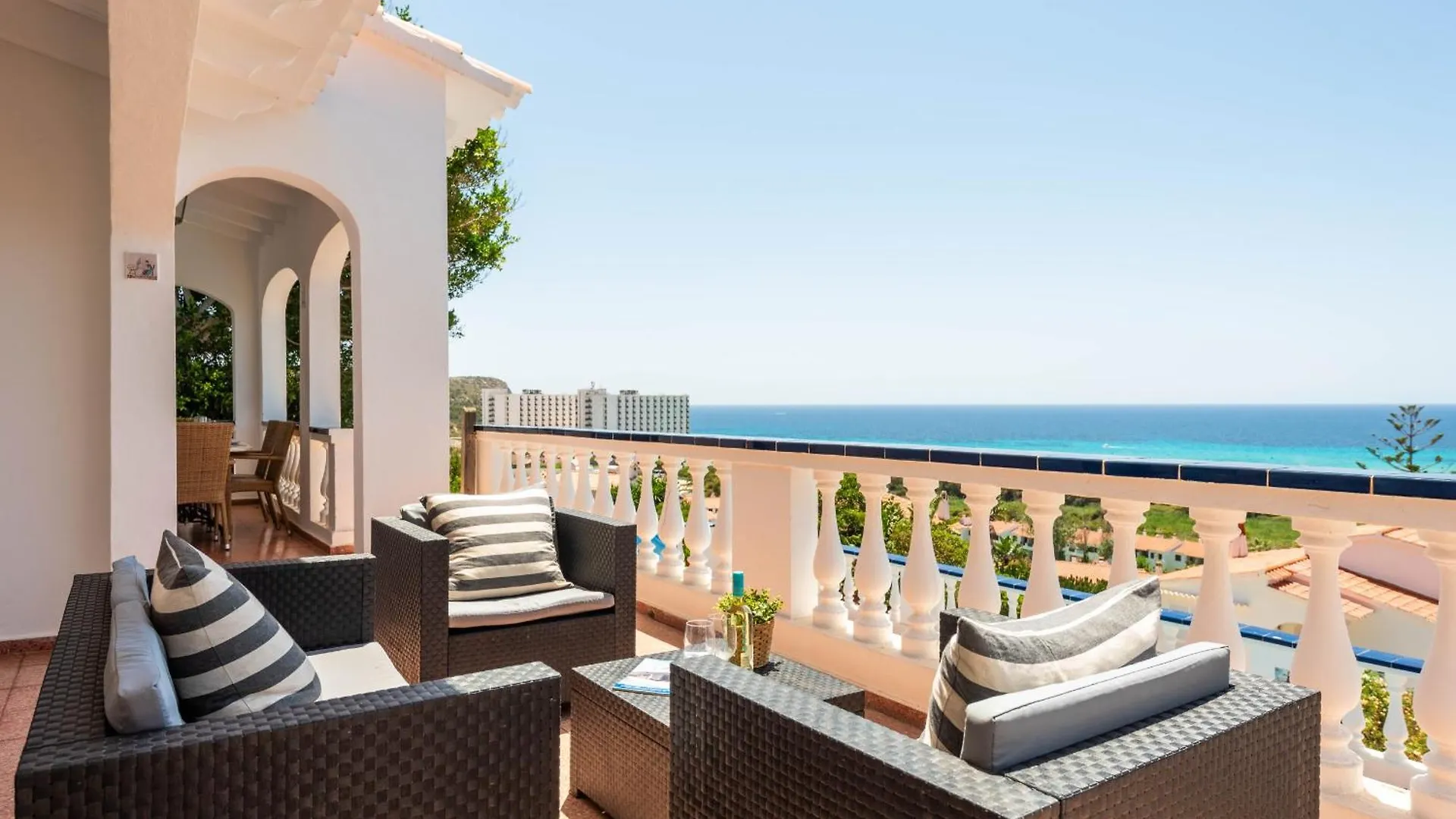 Villa Los Pinos Son Bou Spain